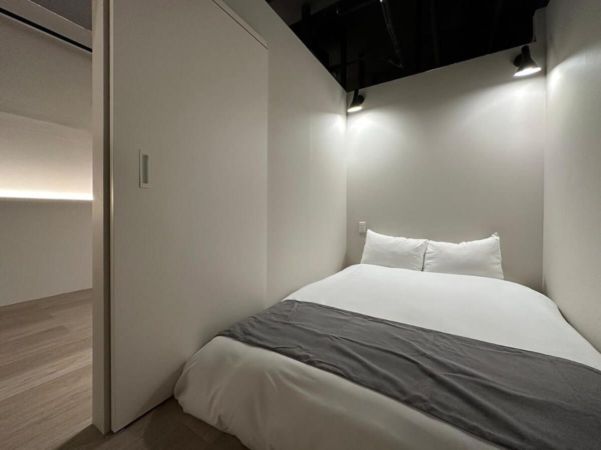 Bhotel New Small Hotel - Hondori Shopping Arcade Hiroshima Exterior foto
